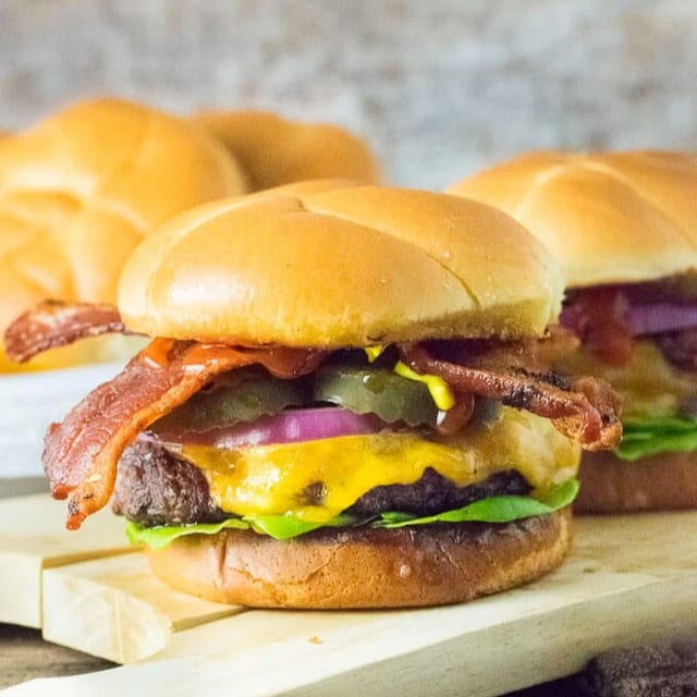 Bacon Cheeseburger.
